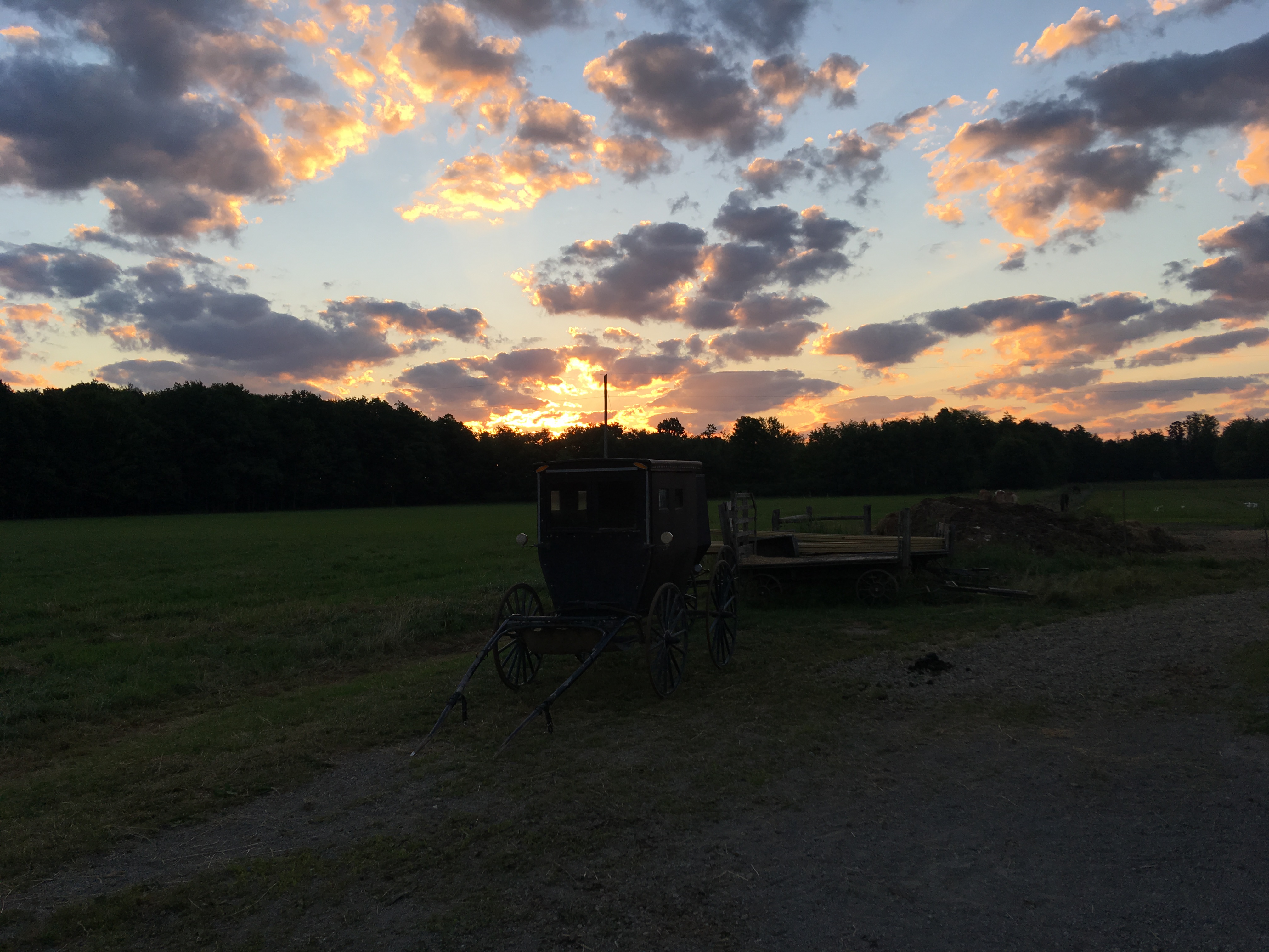 Sunrise in PA Amish Country, Henry’s Farm. You need to look carefully to realize it is an Amish farm.